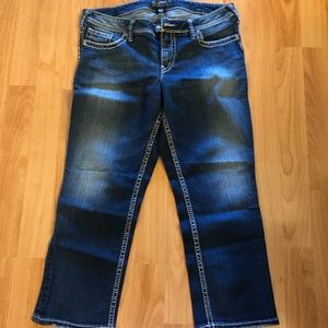 Silver jean co size 16 Capri Suki